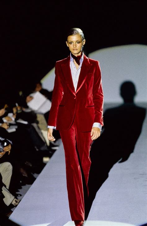 tom ford gucci red velvet suit|Tom Ford at Gucci.